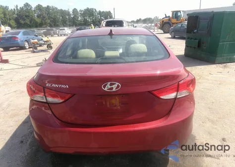 2013 Hyundai Elantra Gls from USA, damaged, VIN 5NPDH4AE4DH244822